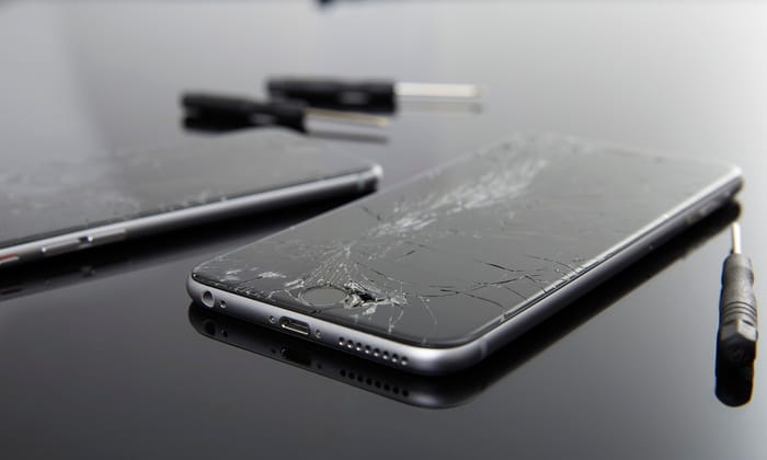 iPhone Backglass Replacement in Vancouver